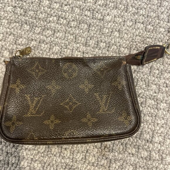 Louis Vuitton Pochette Wallet Dark Brown Gold Zipper Classic Leather Monogram - Picture 1 of 11